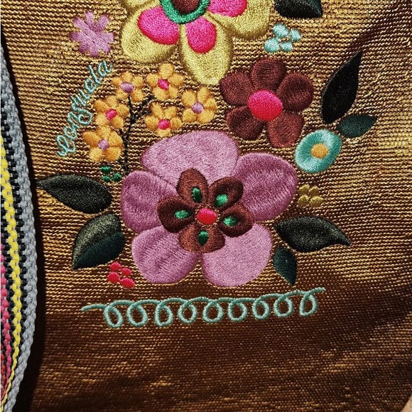 Floral Embroidered Gold Tote Bag - Picture 5 of 5